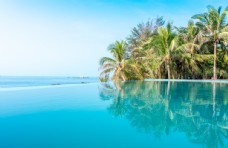 南海三亚酒店泳池图片