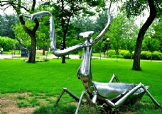 北京国际雕塑螳螂图片