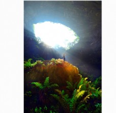 凤山天窗洞穴之生命之光风景图图片