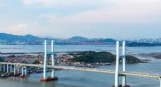 建筑素材城市大桥建筑背景海报素材图片