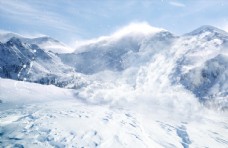 雪景雪山雪崩白色山峰背景海报素材图片