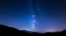 远山唯美天空夜景图片