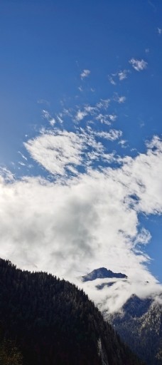 九寨沟山和云图片