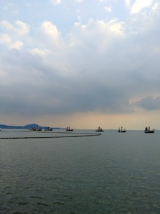 远山太湖帆影图片