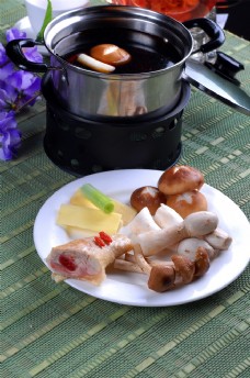 菌王鸡汤锅底图片