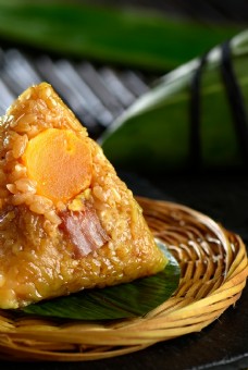 餐饮蛋黄粽子图片