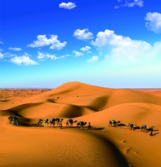 风景沙漠蓝天白云图片