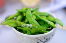 绿色蔬菜青豆图片