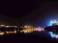 夜晚江景图片