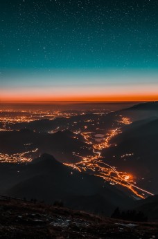篝火森林夜景图片