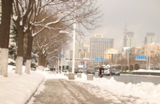 雪后道路图片