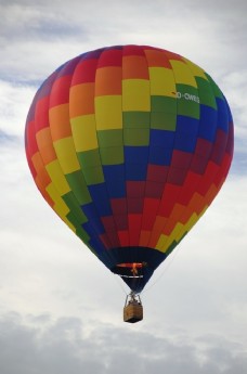 多彩的背景热气球图片