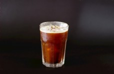 咖啡杯冰美式咖啡图片