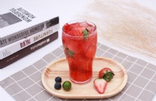 茶草莓汁草莓饮品冷饮图片